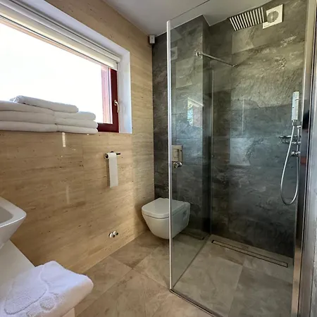 Nika Apartmán