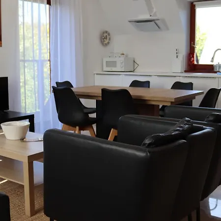 Apartment Nika *